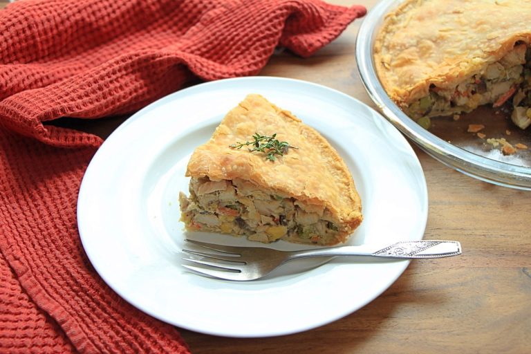 Delicious Gourmet Chicken Pot Pie