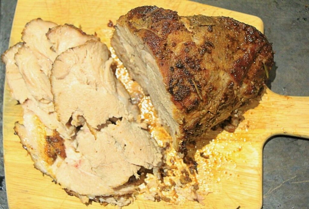 Sliced roasted pork