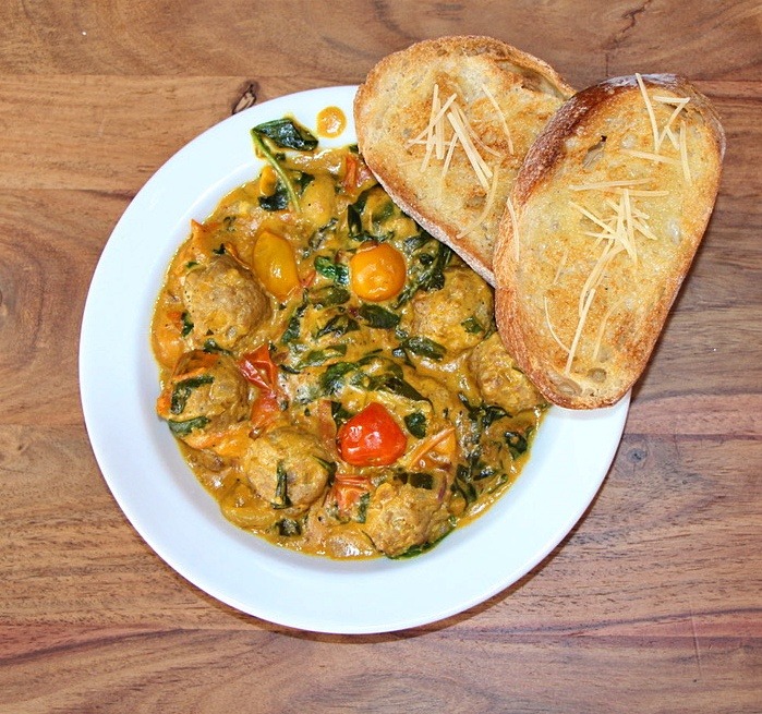 Curry Meatballs with Spinach and Cherry Tomatoes