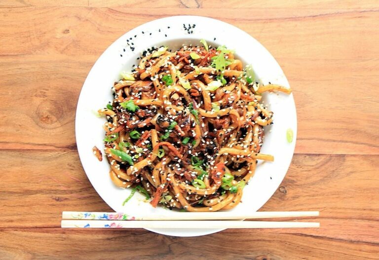 Vegetarian Udon Noodles