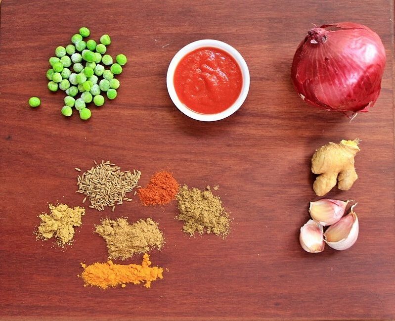 Ingredients for bharta