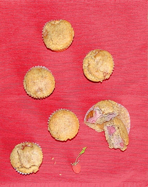 Healthy Lemon Raspberry Muffins