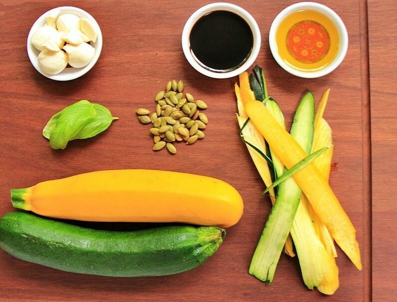Ingredients for Raw Zucchini Salad