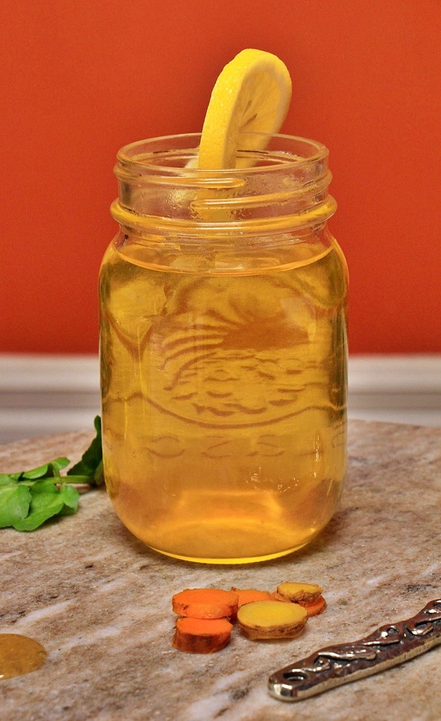 Spring Healing Fresh Turmeric and Ginger Tea