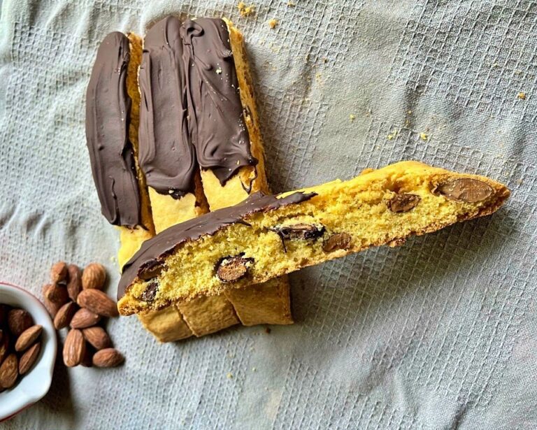 Crunchy Almond Biscotti