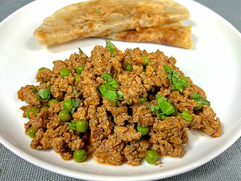 Ground chicken with paratha