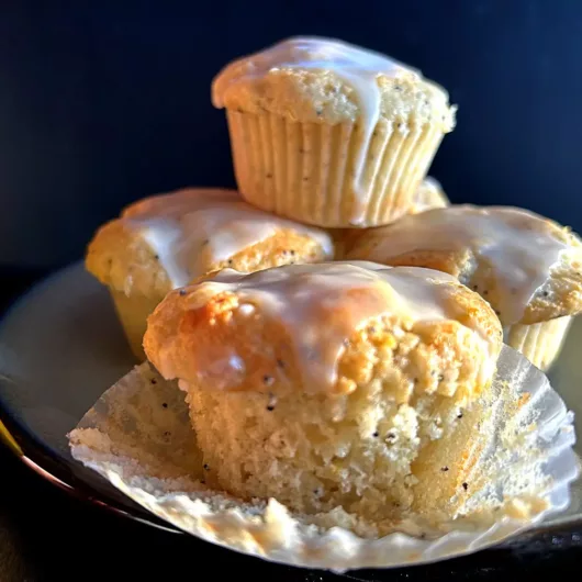 Lemon poppyseed muffins