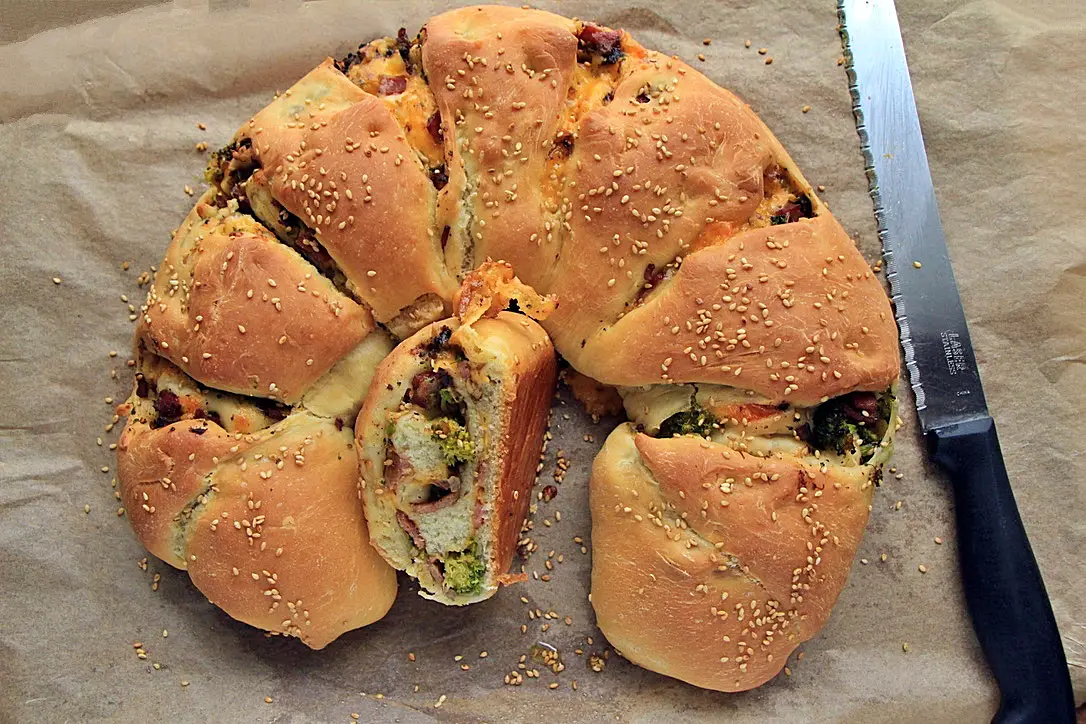 Bacon and broccoli bread