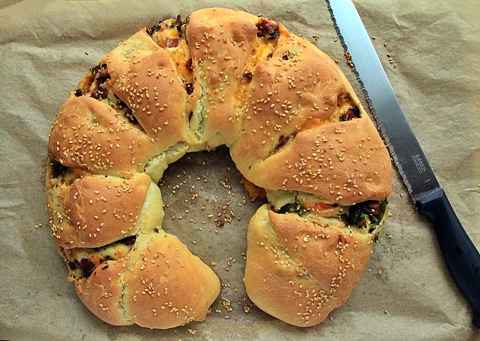 Bacon and broccoli bread