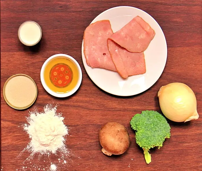 Ingredients for bacon and broccoli bread