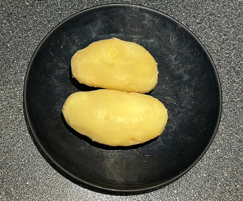 Boiled potatoes for aloo tikki