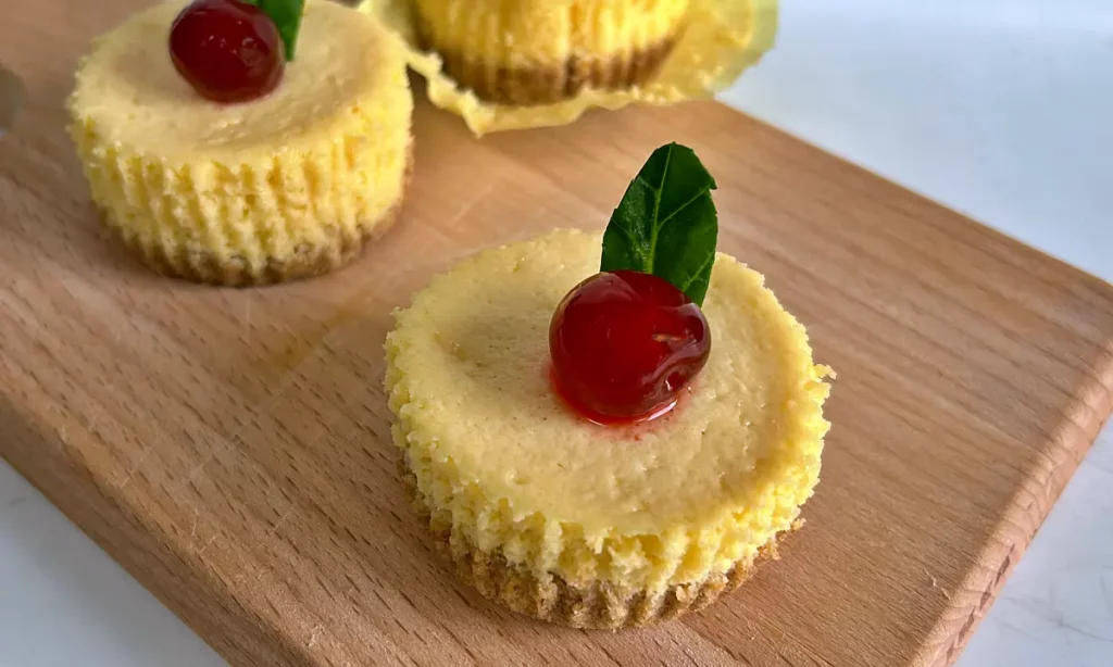 Mini Cheesecakes