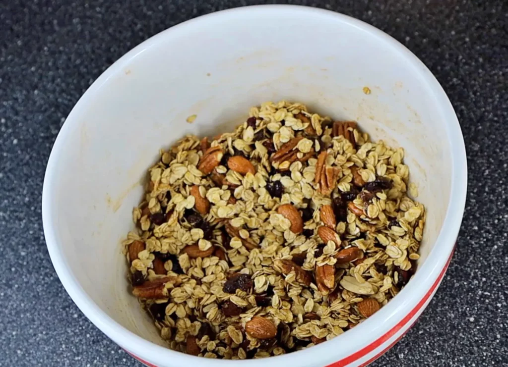 Mixed granola