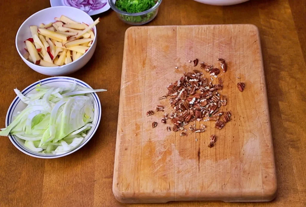 Fennel and apple salad chopped