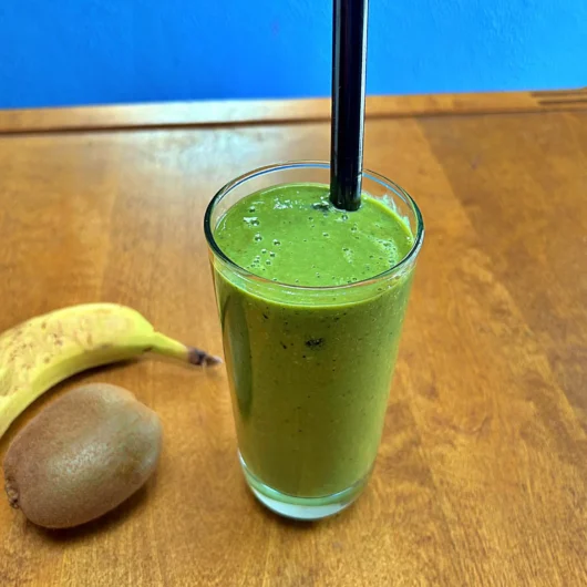 Green matcha smoothie