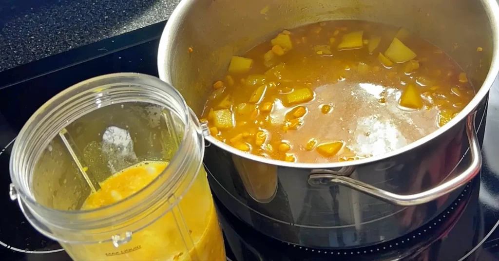 Corn chowder ready to blend