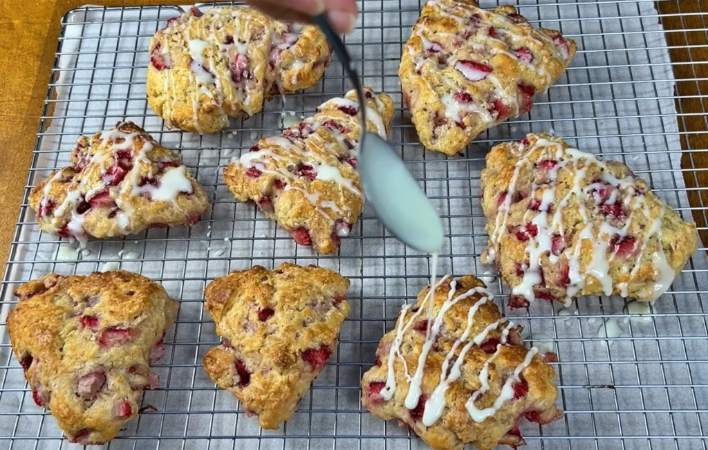 Strawberry scones iced