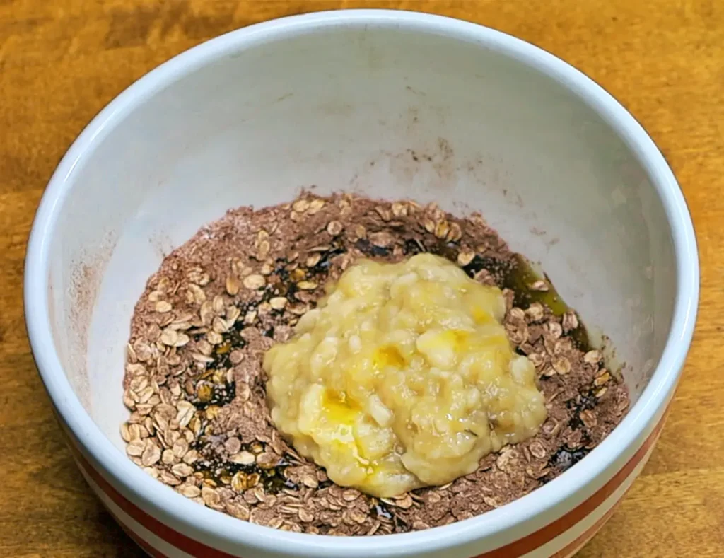 Oatmeal Banana Squares bananas and oil