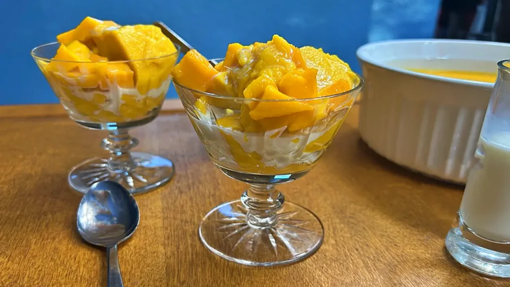 Mango pudding