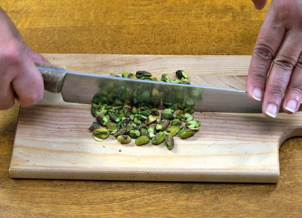 Healthy granola bars pistachios