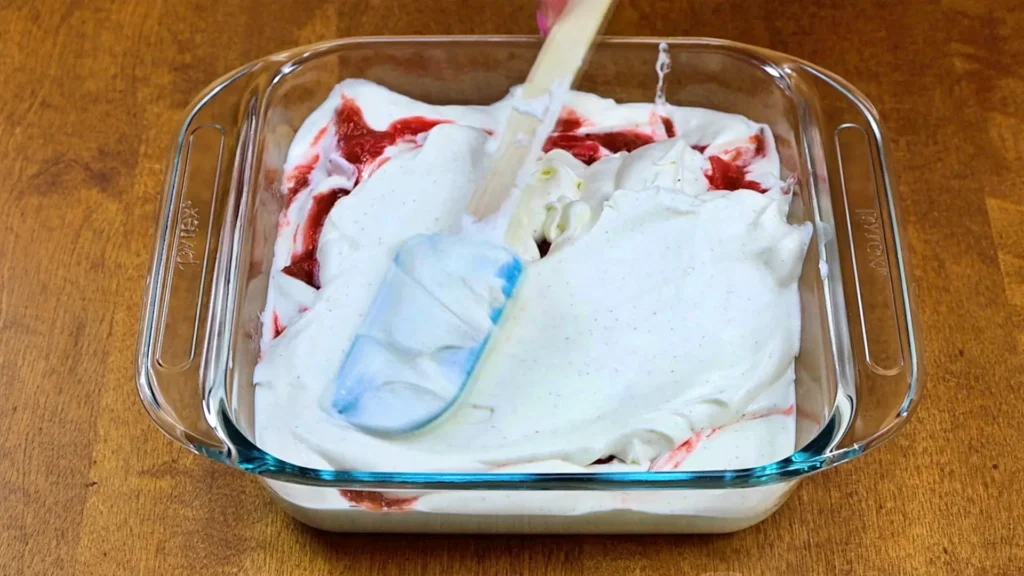 Rhubarb ice cream spreading second layer